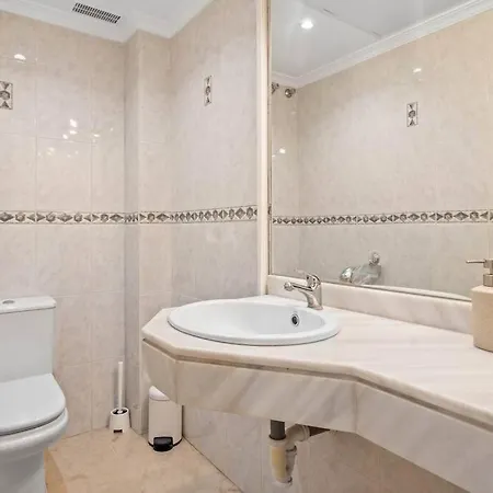 Fantastic Family 50 Metres To Rdr419 Holiday home *